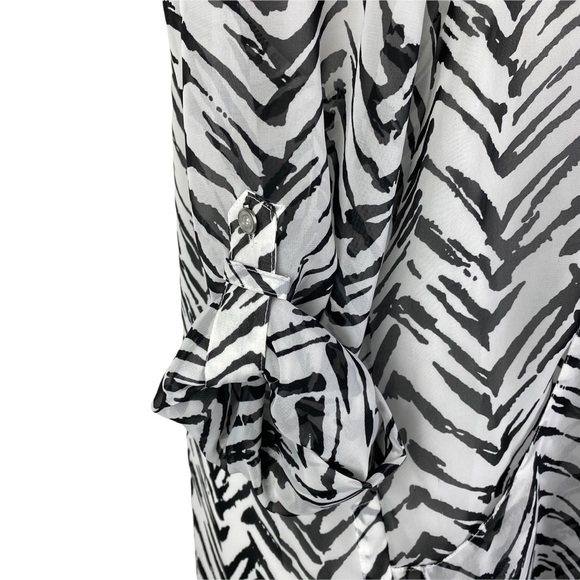 Grace Elements Chevron Striped Button Down Blouse - Picture 9 of 14